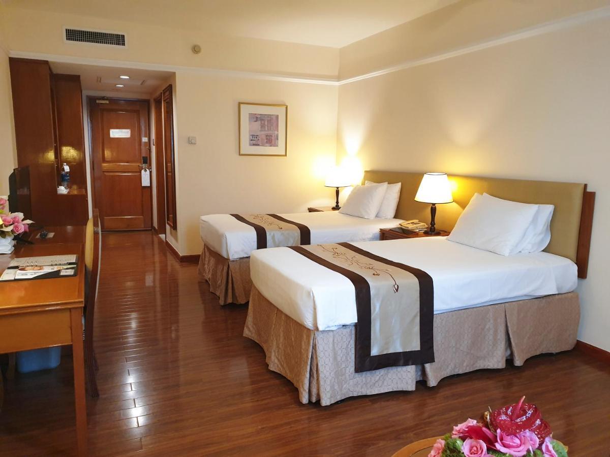Deluxe Double or Twin Room