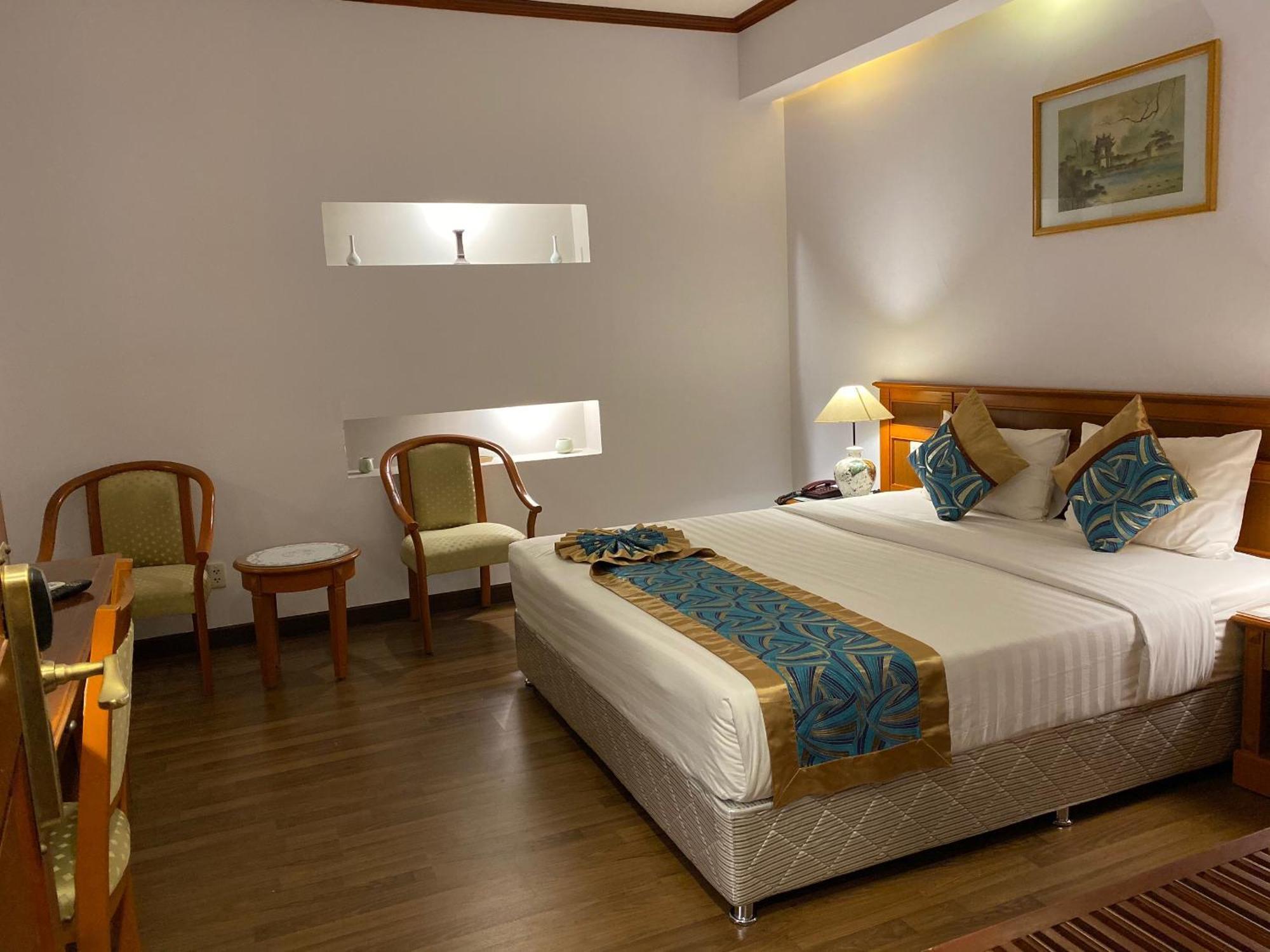 Oscar Elegant Double Room