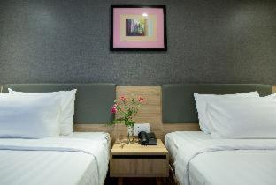 Deluxe Twin Room City View