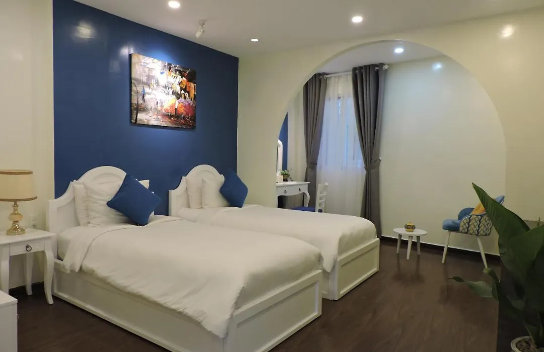 Chez Mimosa Corner - New Address 90 De Tham-1