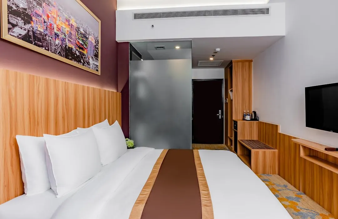 Bay Hotel Ho Chi Minh-1